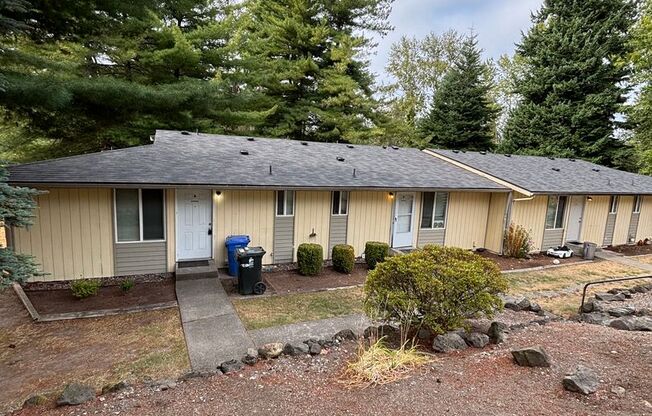 Cute 2 Bedroom 1 Bath in a 4-PLEX
