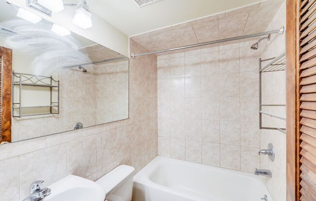 1 bed, 1 bath, 500 sqft, $1,700, Unit Unit 3