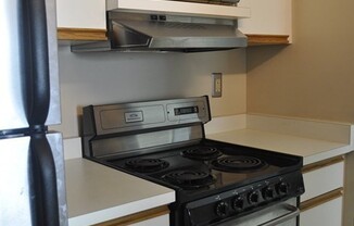 1 bed, 1 bath, 644 sqft, $1,900, Unit 802