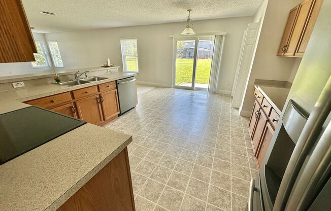 Sanford - 6 Bedroom, 4 Bathroom - $3595.00