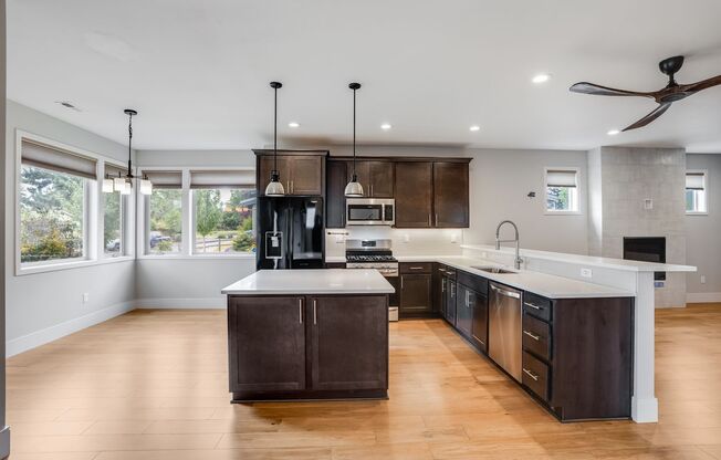 Beautiful 3 Bed, 3 Bath Rental Home in Brentwood-Darlington Neighborhood!