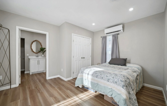 1006 CTR ST