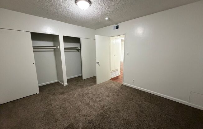 2 beds, 1 bath, 702 sqft, $2,200, Unit 108