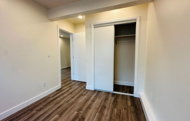 2 beds, 1 bath, 800 sqft, $1,995, Unit 1817 Foothill