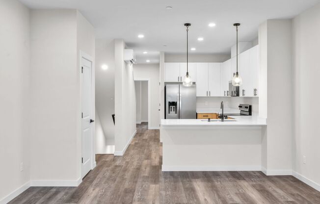 Brand New Luxury Townhomes in North Lynnwood!