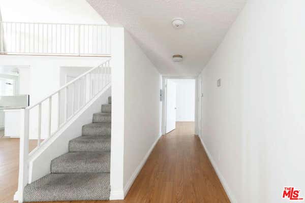 3 beds, 3 baths, 1,450 sqft, $4,200, Unit 303