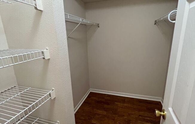 CHARMING 2 Bed 2 Bath Condo in Gunbarrel- Available NOW!