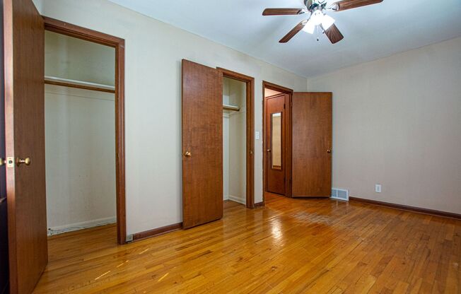 2 beds, 1 bath, $1,150