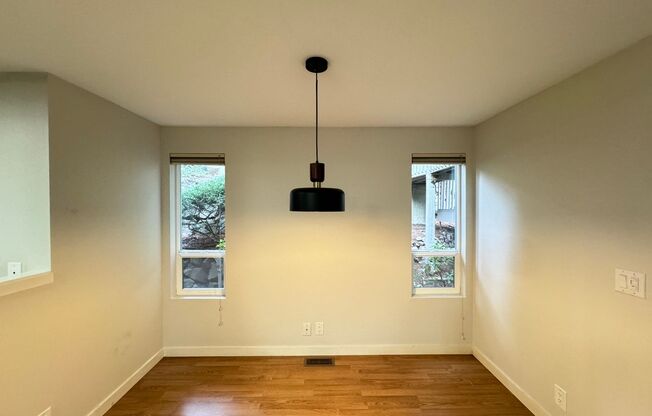 Your New Rental Home Awaits in Bellevue!