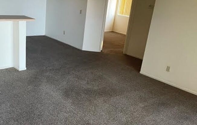 Laughlin Bay Village- 2 Bedroom Unit!