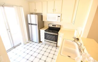 2-Bedroom 1.5-Bathroom Townhouse