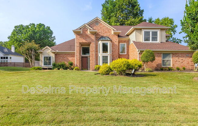 1012 BEECH TREE LN