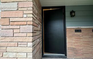 2 beds, 1 bath, $2,249, Unit Unit A