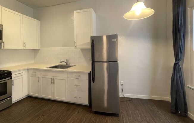 Studio, 1 bath, 436 sqft, $1,450, Unit 123