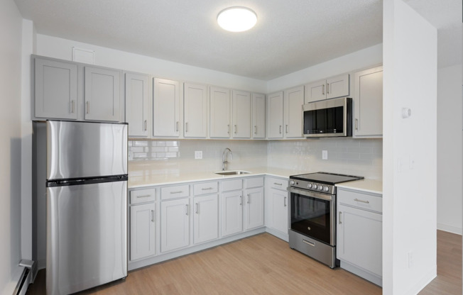 1 bed, 2 baths, 675 sqft, $1,250, Unit 108