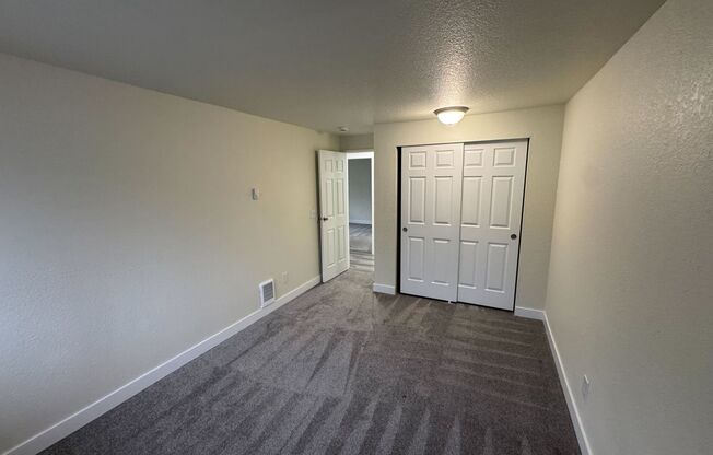 3 beds, 2 baths, 1,126 sqft, $2,275, Unit C201