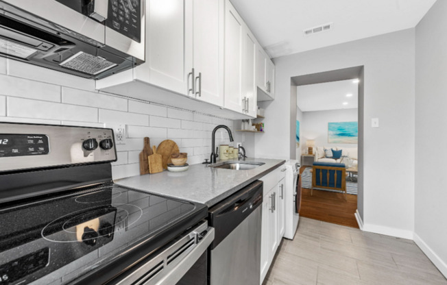 4528 Nebraska Apartments LLC