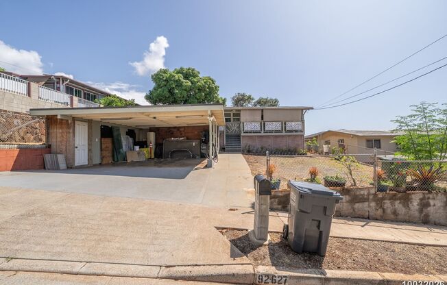Bright and Updated 4BR/2BA Single Family Home in Makakilo (Kapolei)