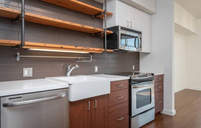 Central Eastside Lofts | Westmoreland Kitchen