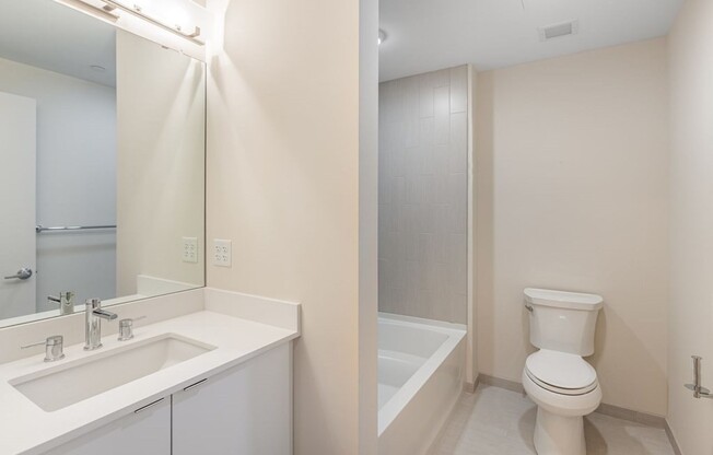 2 beds, 2 baths, 891 sqft, $4,350, Unit 708