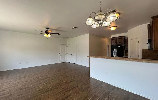 1825 North Paddock St, Stephenville, TX 76401