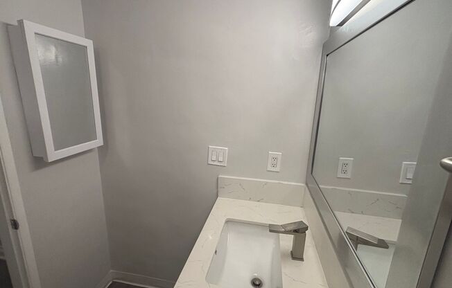 3 beds, 1 bath, 1,250 sqft, $2,398, Unit 310