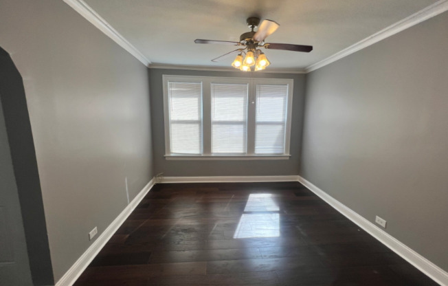 105 W 112 ST
