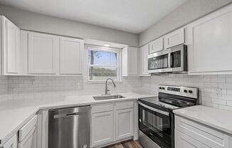 2 beds, 1 bath, 750 sqft, $1,145, Unit 8