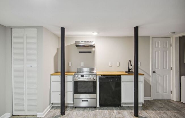 1 bed, 1 bath, $1,175, Unit Unit B