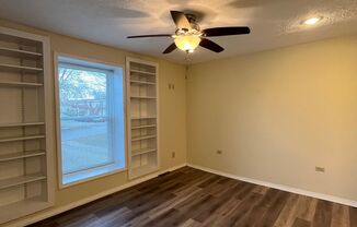 Studio, 1 bath, 450 sqft, $695, Unit 900 Market