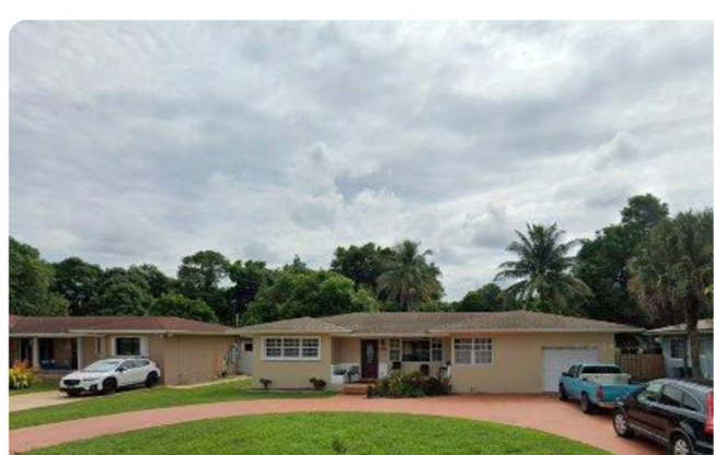 14365 NW 15 DR