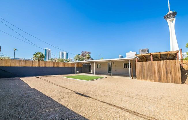 Single Story in Paradise Palms-Near LV Strip