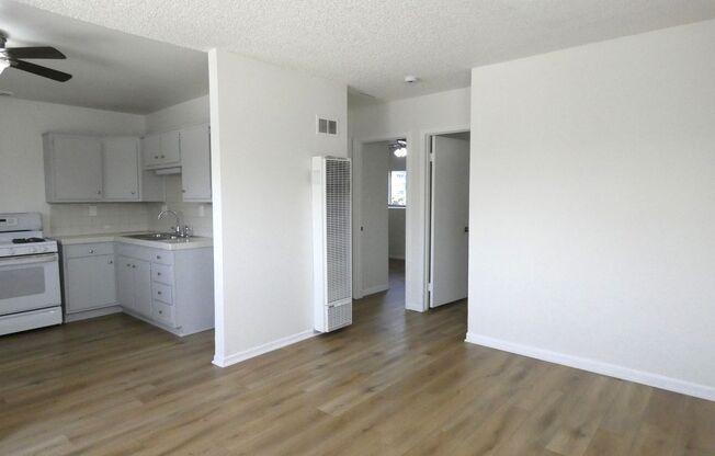 Burnham Ave. 5871
