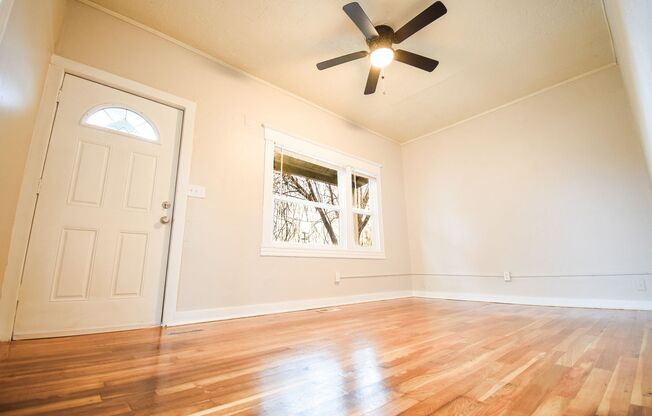 Charming 2 Bedroom House in North Portland