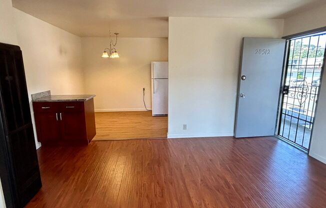 2 beds, 1 bath, 770 sqft, $2,195, Unit 20512 Park Way