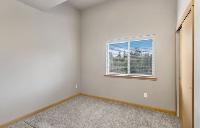 3 beds, 2 baths, 1,021 sqft, $2,295, Unit 541-104