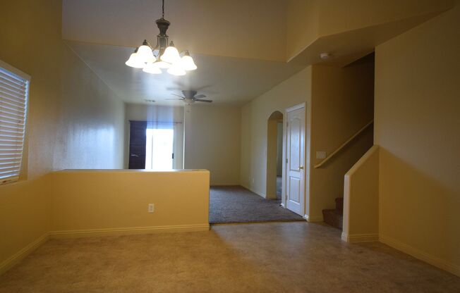 3 beds, 2.5 baths, $2,010