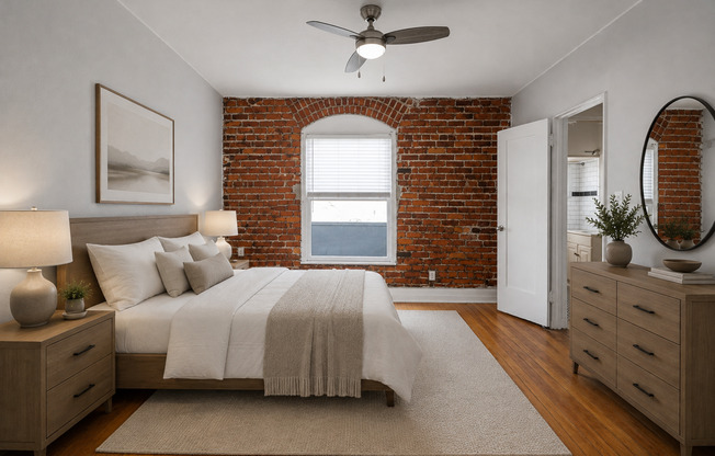 Studio, 1 bath, 450 sqft, $1,350, Unit 405