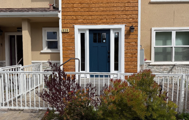 938 KEARNEY ST