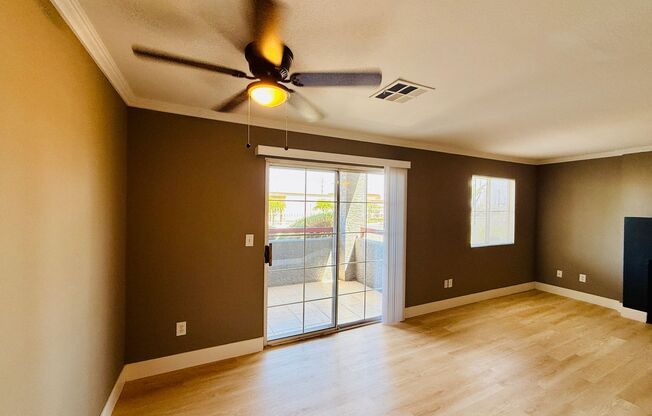 1 bed, 1 bath, $1,300, Unit # 1034