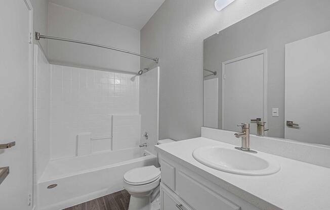 2 beds, 2 baths, 1,052 sqft, $1,605