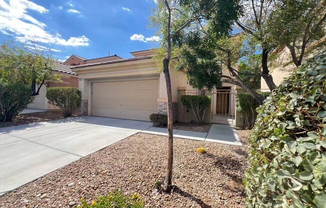Beautiful and well-maintained two-story home in summerlin