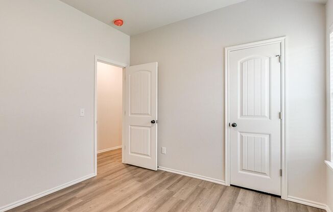 3 beds, 2 baths, 1,200 sqft, $1,545, Unit A - 10539 Lawson Place Rd