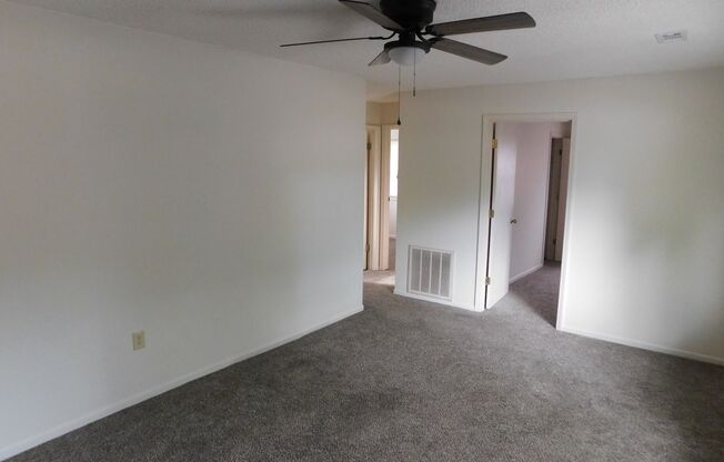 3 beds, 1 bath, $1,200