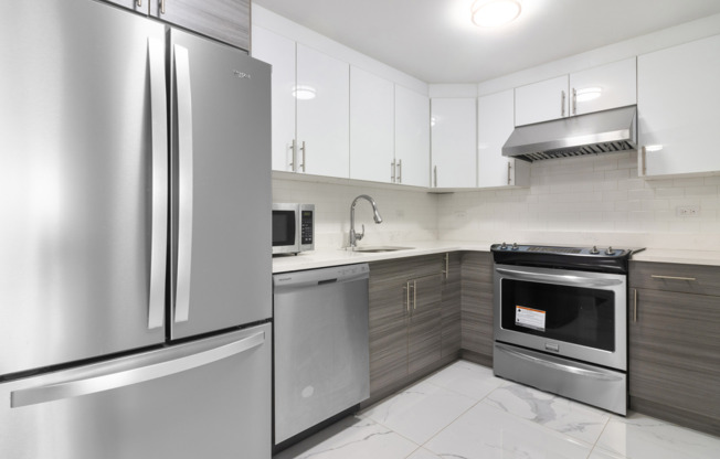 70 9 45 AVE