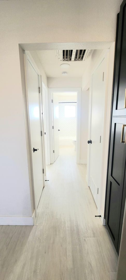 1 bed, 1 bath, 587 sqft, $1,194, Unit 5-10