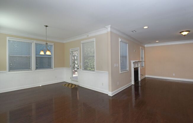 14523 Rhiannon Ln Huntersville Professionally Managed by Select Real Estate