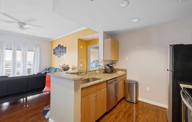 One Bedroom Furnished Condo in Uptown Charlotte