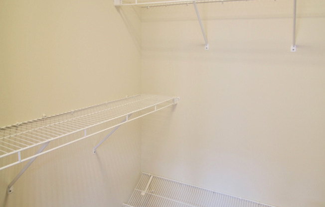 1 bed, 1 bath, 591 sqft, $1,450, Unit APT 305