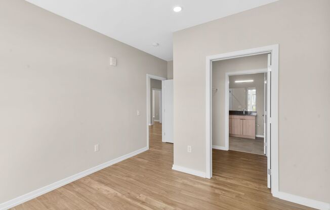 2 beds, 2 baths, 1,143 sqft, $4,070, Unit 431